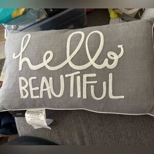 Decorative Pillow ENVOGUE   Down filled Embroidered Zip T24